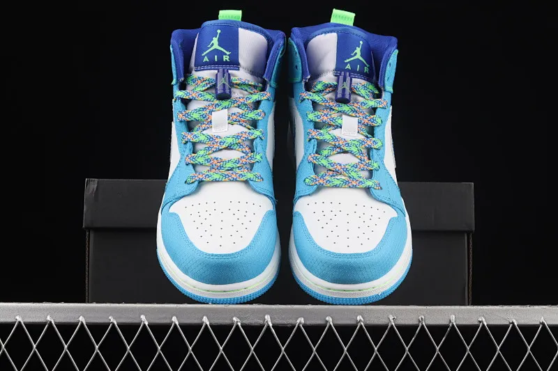 All categories Air Jordan Jordan series basketball shoes Air Jordan 1 Mid G version pure original Air Jordan 1 Mid AJ1 Joe 1 blue and green Chinese culture basketball shoes DA8010-400